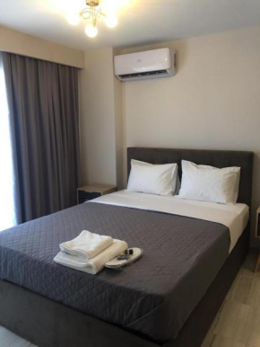 THOMAS STUDIOS & APARTMENTS PARALIA